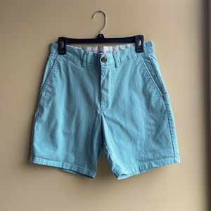 Means old navy 7” seam shorts.